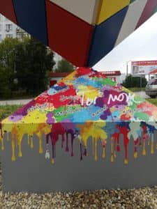 Установили арт-объект с прицелом на подрастающую молодежь